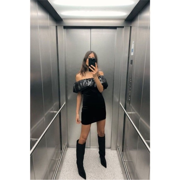 ZARA VELVET SEQUIN MINI DRESS - Picture 6 of 6